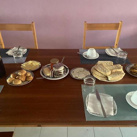 Casa Ze & Sonia Bed and Breakfast Portela Εξωτερικό φωτογραφία